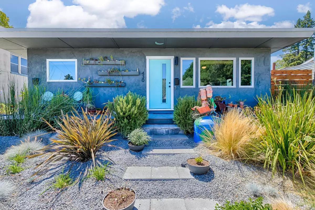 Sebastopol, CA 95472,430 Murphy AVE