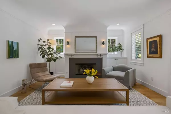 Larkspur, CA 94939,111 WILLIAM AVE