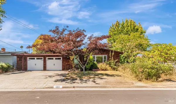 1217 Kathy ST, Santa Rosa, CA 95405