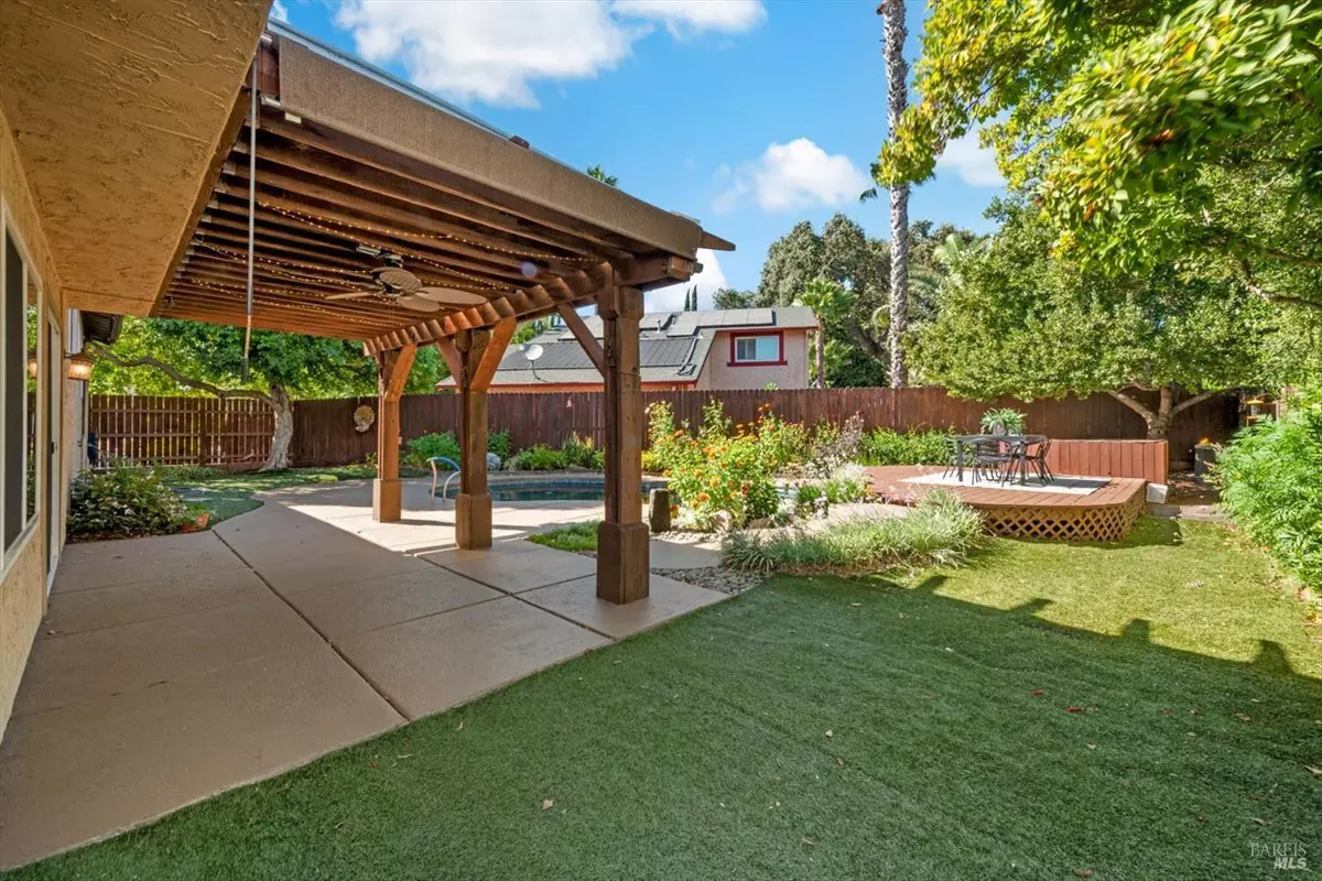 Vacaville, CA 95687,719 Arbor Oaks DR