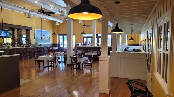 Santa Rosa, CA 95404,613 4th ST