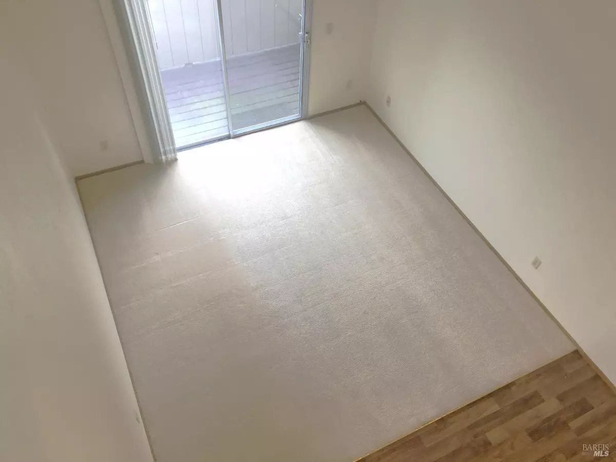 Rohnert Park, CA 94928,7645 Camino Colegio