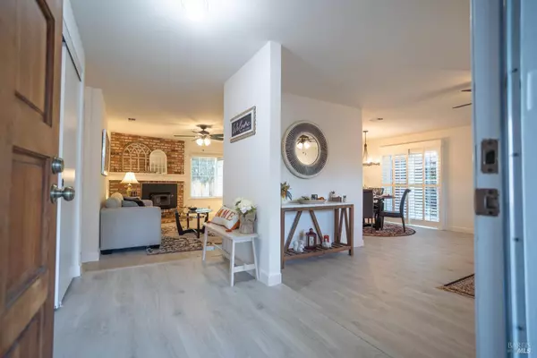 Vacaville, CA 95688,100 Pima CT