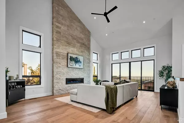 Santa Rosa, CA 95403,2011 Long Leaf CT