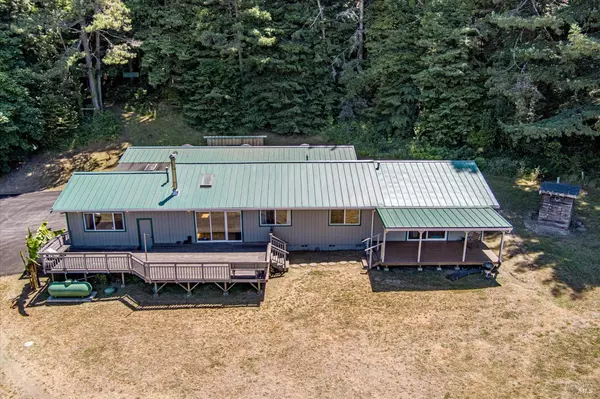 Rio Dell, CA 95562,11281 Blue Slide RD