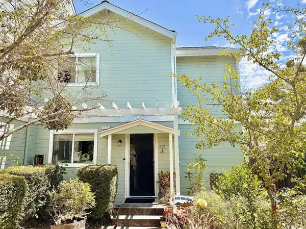 371 N Main ST, Sebastopol, CA 95472