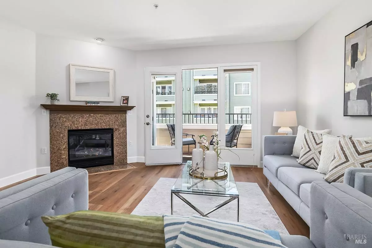 Novato, CA 94947,852 Diablo AVE 102