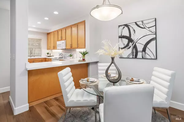 Novato, CA 94947,852 Diablo AVE 102