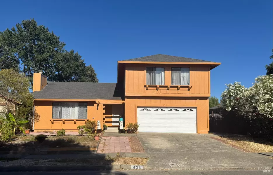 438 Rusty DR, Santa Rosa, CA 95401