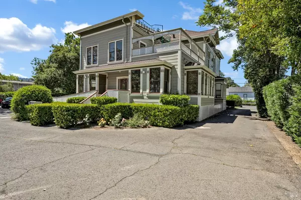 St. Helena, CA 94574,1127 Pope ST