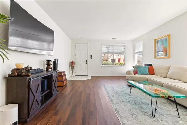 Santa Rosa, CA 95407,2863 Liscum ST