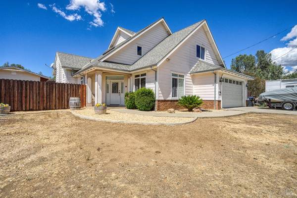 2920 Meadow Creek RD, Clearlake Oaks, CA 95423