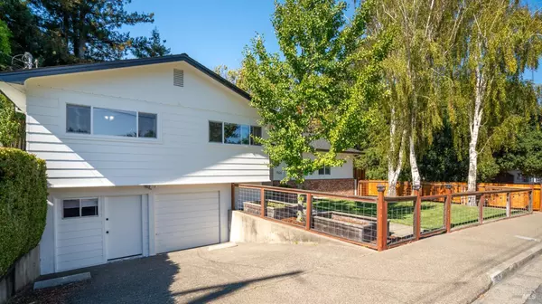 Sebastopol, CA 95472,7826 Brookside AVE