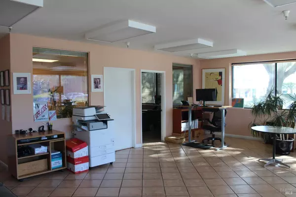 Novato, CA 94949,285 Bel Marin Keys BLVD O,P,Q