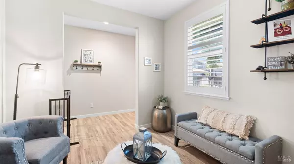 Dixon, CA 95620,570 Syracuse LN