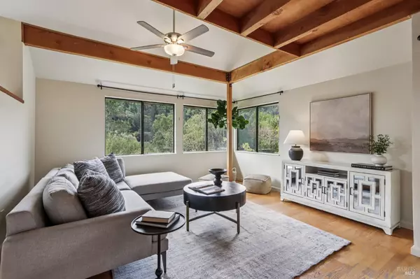 Fairfax, CA 94930,32 Glen DR