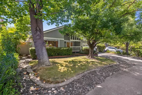 Novato, CA 94945,334 San Marin DR