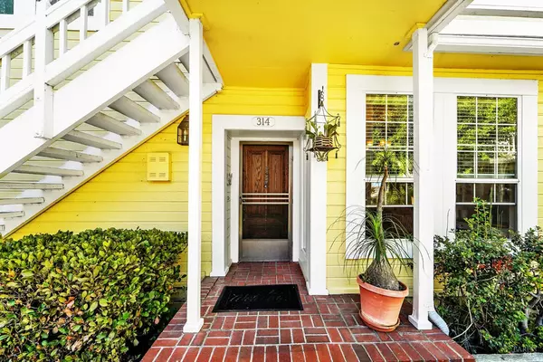 314 E 2nd ST, Benicia, CA 94510