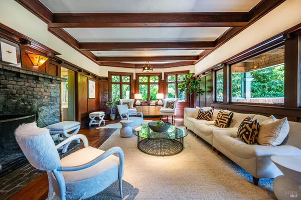 Mill Valley, CA 94941,38 Helens LN