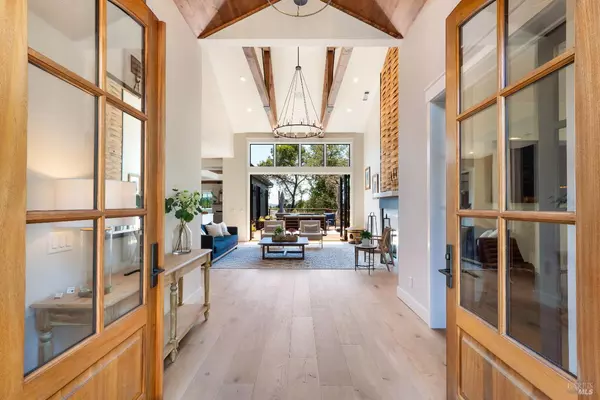 3523 Hanover PL, Santa Rosa, CA 95404