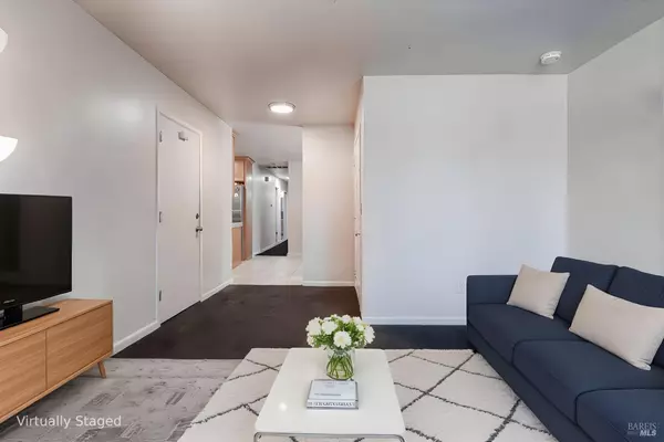 Santa Rosa, CA 95403,1906 Genoa PL