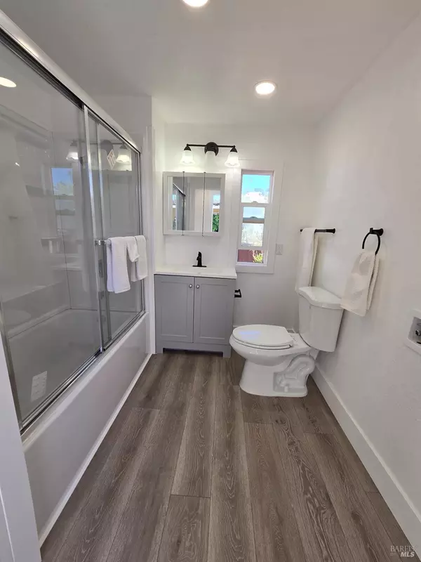 San Rafael, CA 94903,120 Bryce Canyon RD