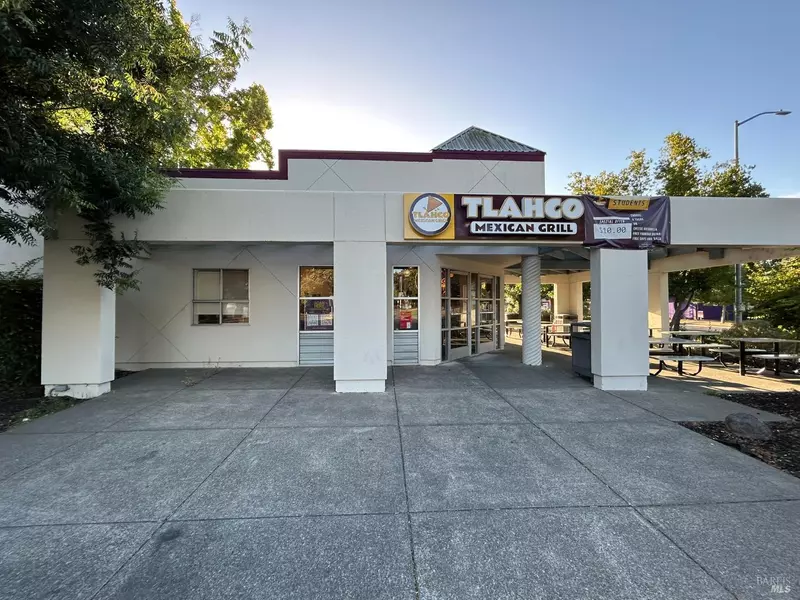 1800 Mendocino AVE, Santa Rosa, CA 95401