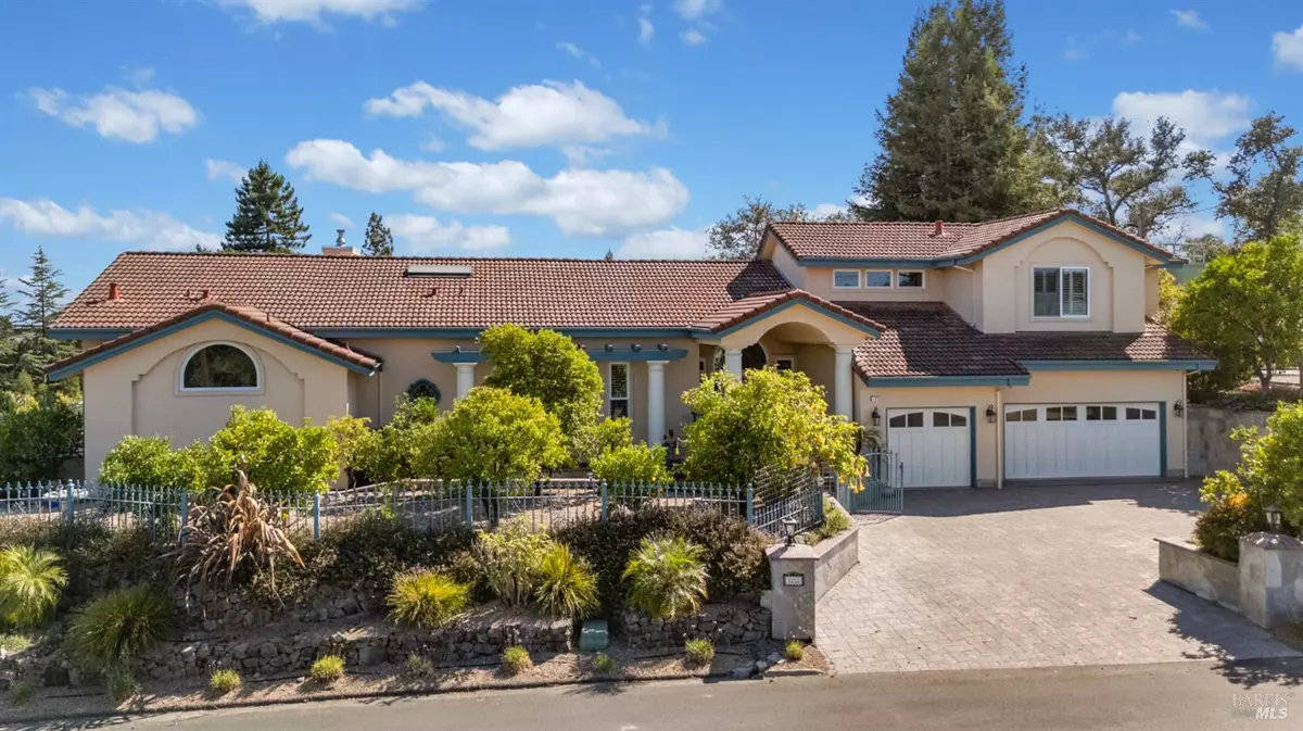 Santa Rosa, CA 95403,1253 Wikiup DR