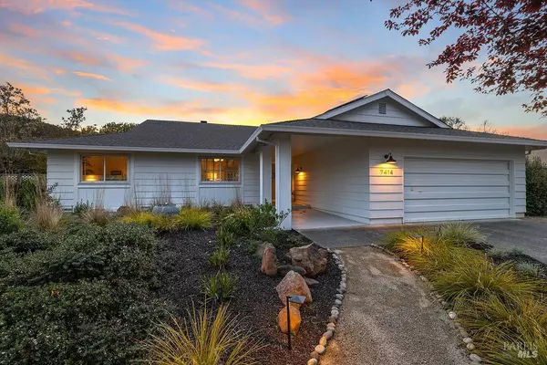 7414 Oakmont DR,  Santa Rosa,  CA 95409