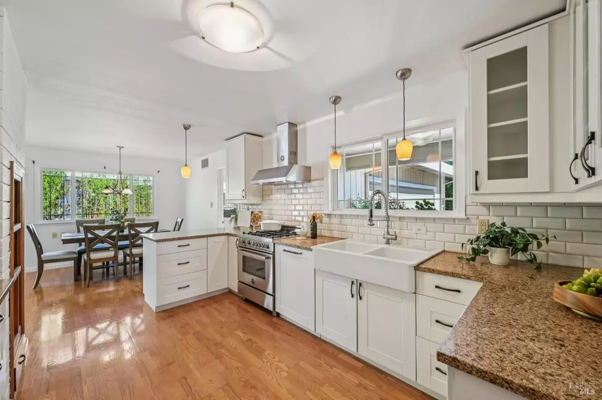 Santa Rosa, CA 95409,5957 Yerba Buena RD