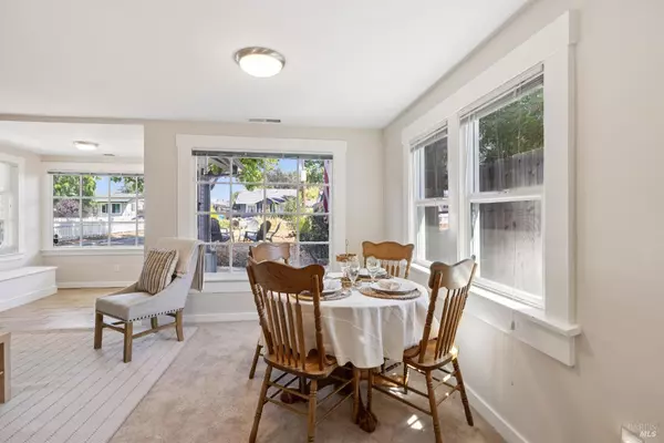 609 Brown ST, Santa Rosa, CA 95404