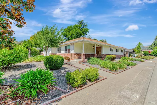 Santa Rosa, CA 95409,2429 Woodstock CT