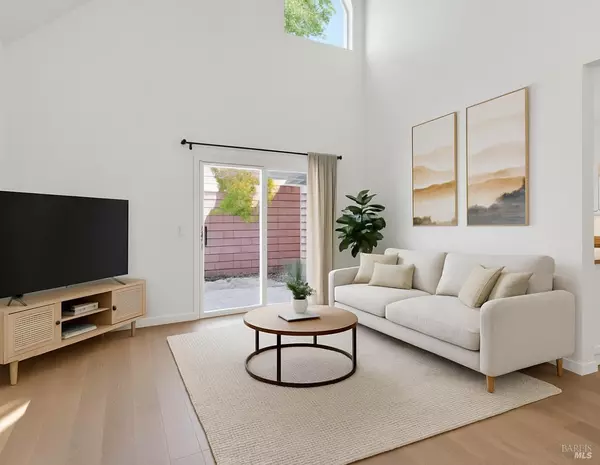 Santa Rosa, CA 95405,2506 Lakeview DR