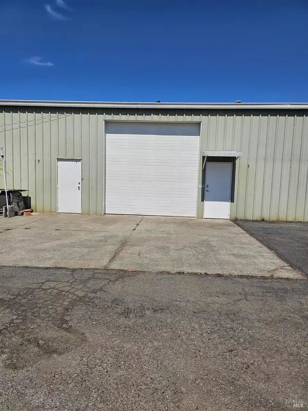 Sonoma, CA 95476,20350 8th ST 20346 E