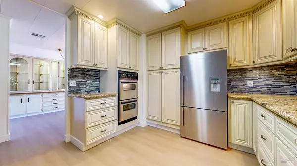 Santa Rosa, CA 95403,4 Estrella DR