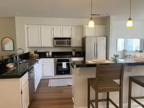 Windsor, CA 95492,538 Emily Rose CIR