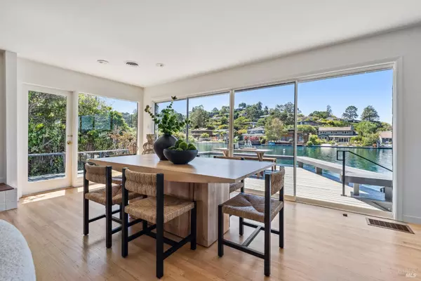 Belvedere, CA 94920,9 Edgewater RD