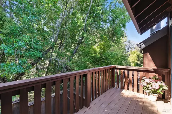 Novato, CA 94949,4 Cielo LN 3E