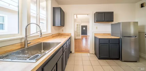 Vallejo, CA 94590,1121 Ohio ST