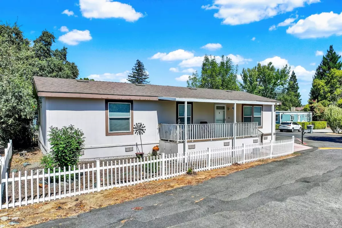 Vacaville, CA 95688,700 Shady Glen LN