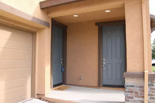 Rohnert Park, CA 94928,5020 King PL