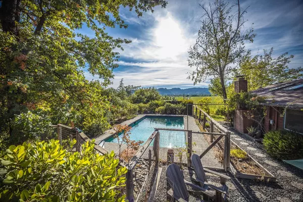 Cloverdale, CA 95425,28678 River RD