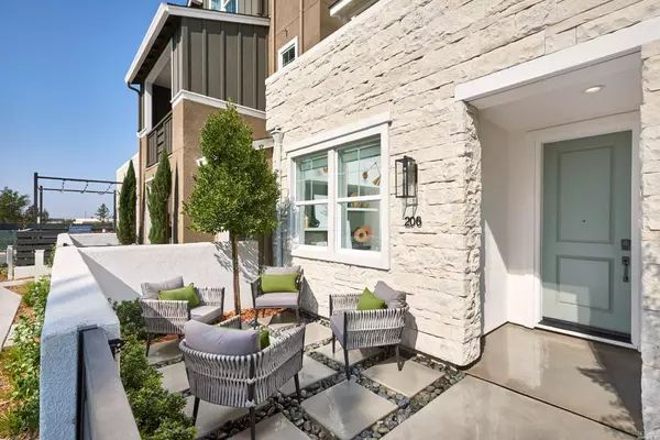 Santa Rosa, CA 95403,623 Semillon LN