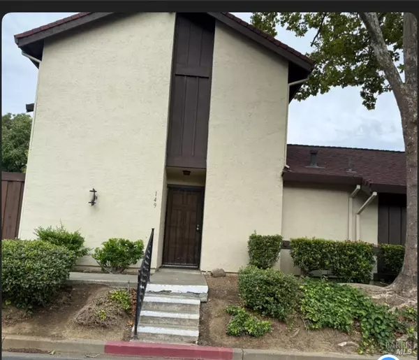149 Fairoaks DR, Vacaville, CA 95688