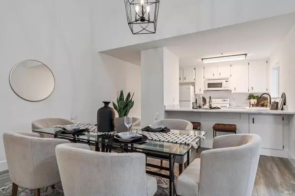 Rohnert Park, CA 94928,1206 Capri WAY