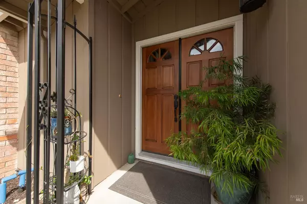 2846 Owens ST, Fairfield, CA 94534