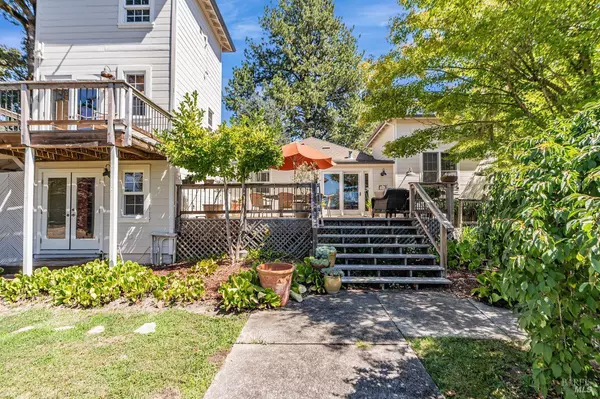 Sebastopol, CA 95472,5290 Vine Hill RD