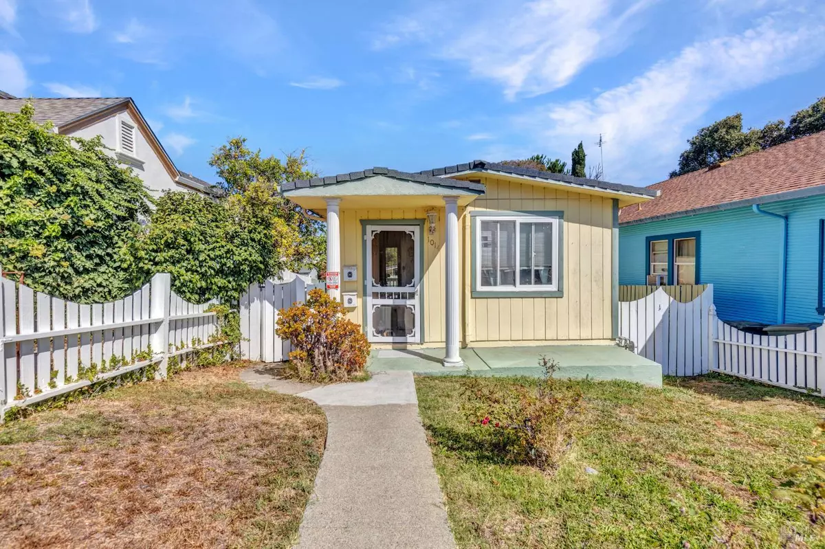 Vallejo, CA 94590,1014 Florida ST