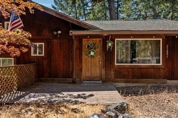 23851 Iris TER, Willits, CA 95490