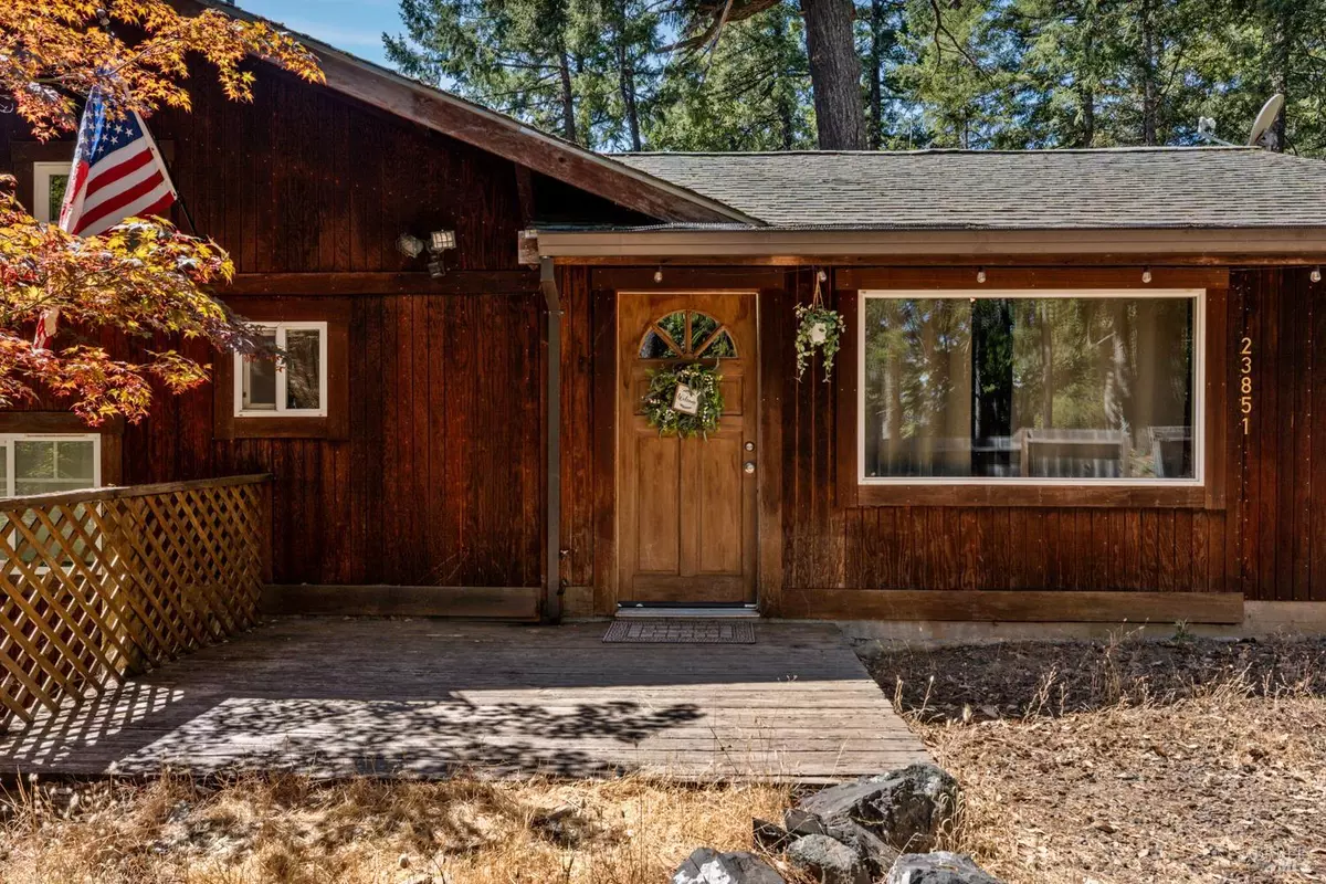 Willits, CA 95490,23851 Iris TER